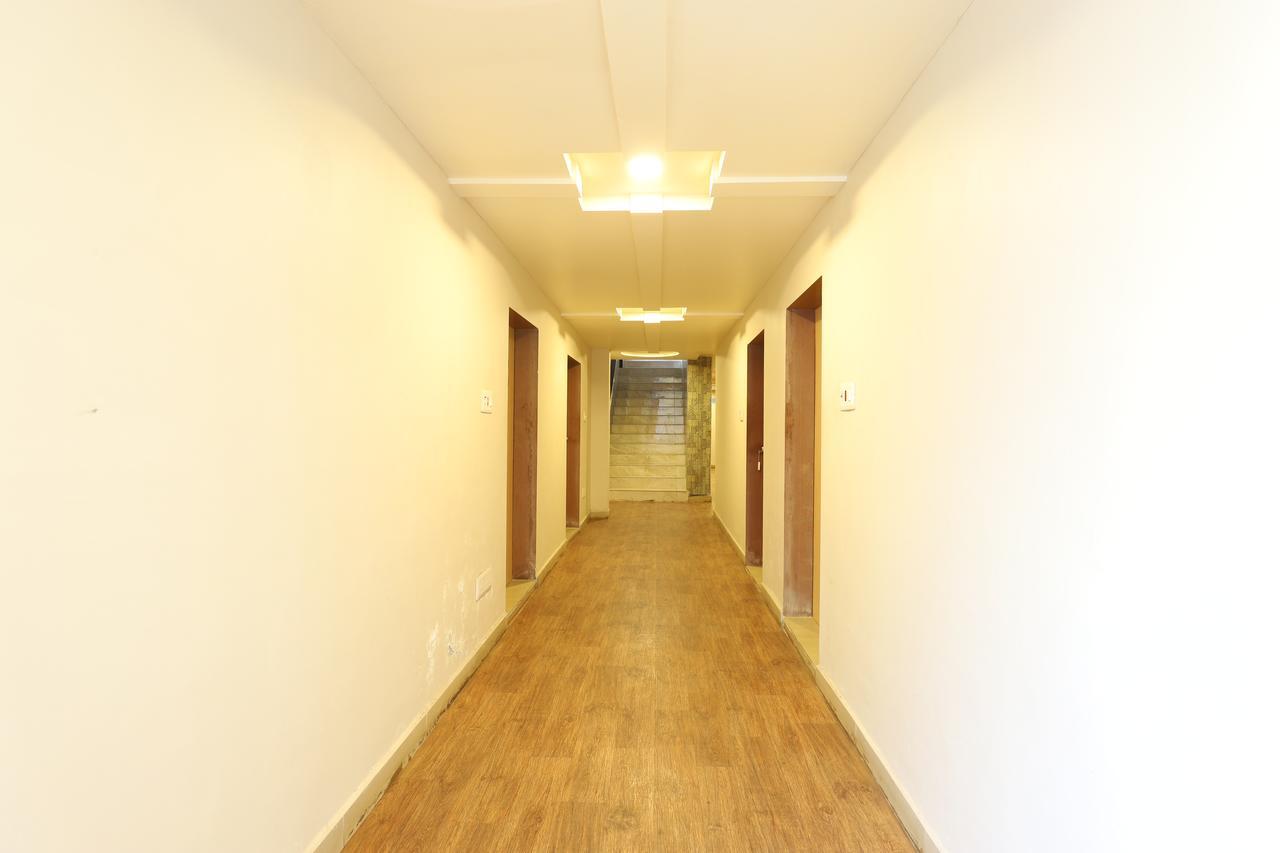 Hotel Loyal Residency Jāmnagar Exteriér fotografie
